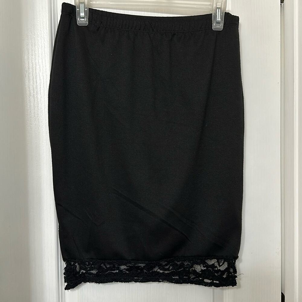 Maite perroni lace skirt with side slits size L